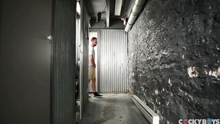 Caleb King Fucks Matthew Parker