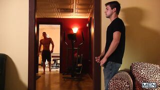 Gym Stalker (Darin Silvers, Johnny Rapid)