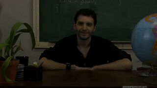 Young Gay Pornstar Chatting - Wade Warren