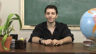 Young Gay Pornstar Chatting - Wade Warren