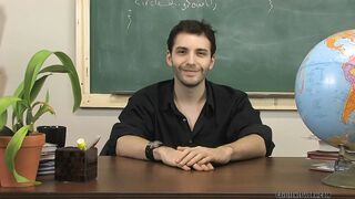 Young Gay Pornstar Chatting - Wade Warren