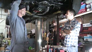 Body Shop - Dean Monroe, Phenix Saint