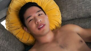 Watch Cooper Dang play with his horny hole