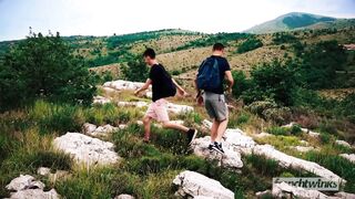 Exhib Hiking