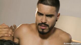 BUBBLES: Santiago Rodriguez, Valentino Sistor