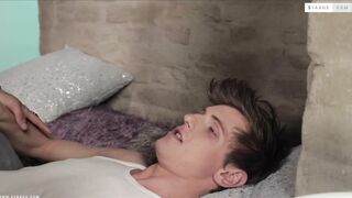 Unloading Sc.1 (David Hollister, Ian Raven)