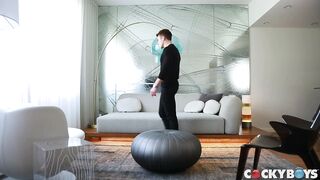 Hollywood & Vine (Blake Mitchell & Avery Jones)