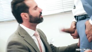 Office Voyeur (Dani Robles, Thomas Thunder)