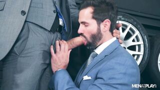 Extra Parts (Dani Robles, Joe Gillis)