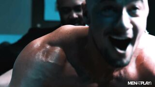 Stripper (Jason Vario, Skyy Knox)