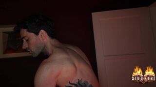 FFuckslut (Dyn0, Naked Nate)